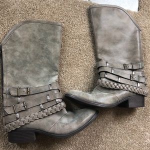 Western inspired grey taupe boots